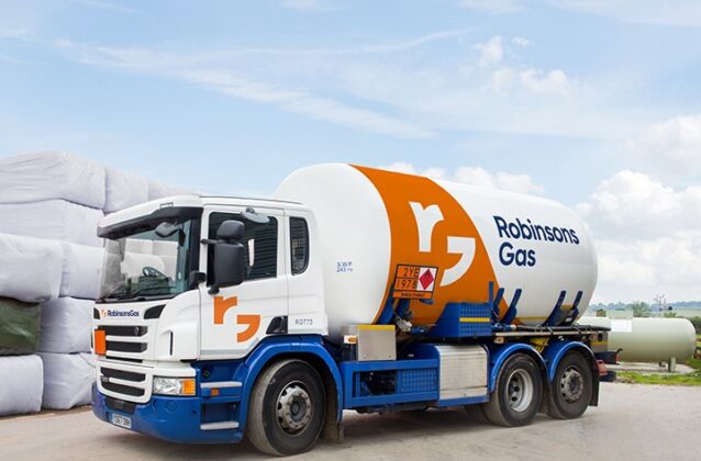 Robinsons Gas truck delivering in Buckinghamshire