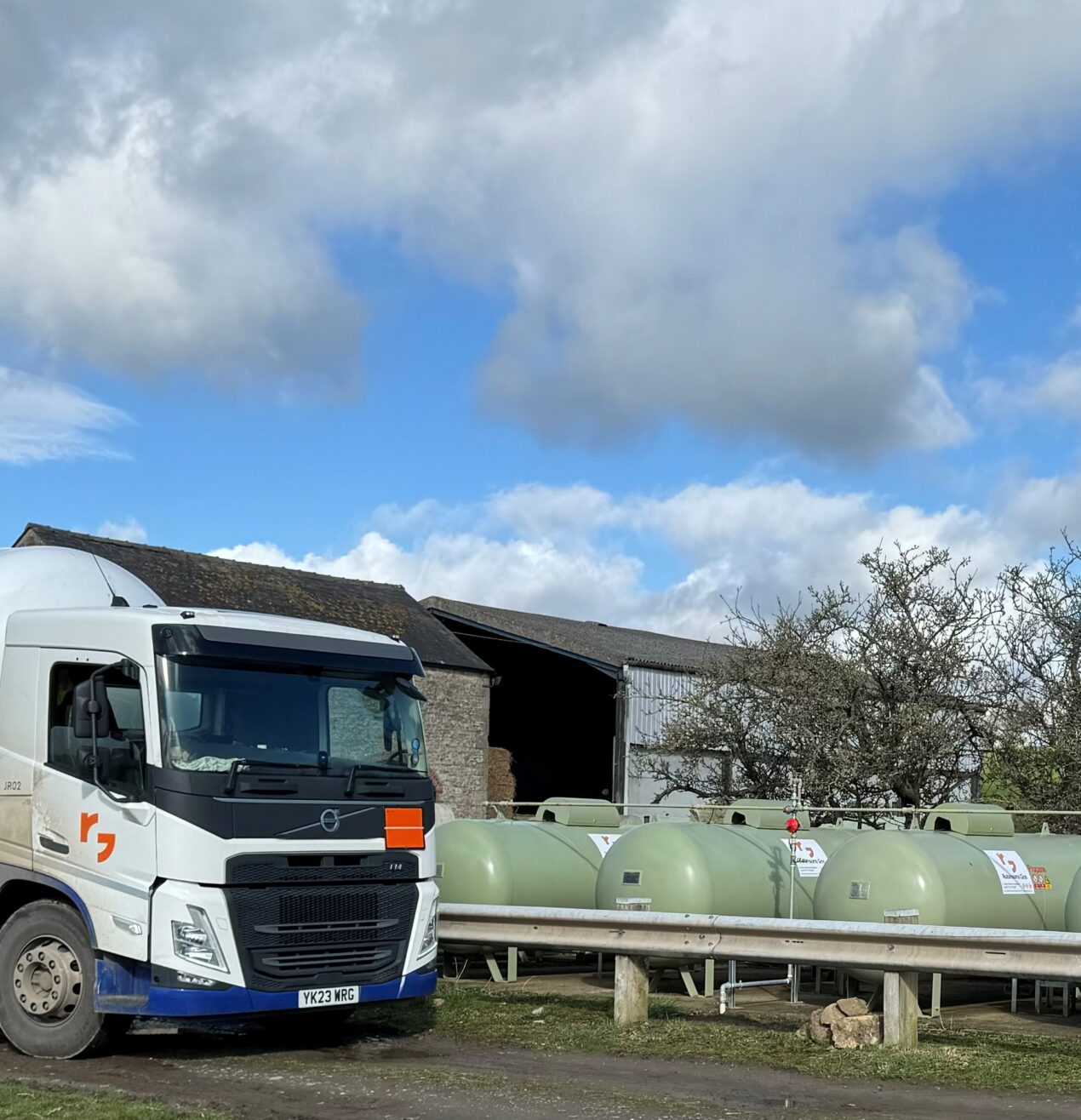 Robinsons Gas truck delivering LPG